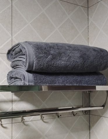 grey bath towels