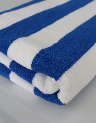 stiped pool towels